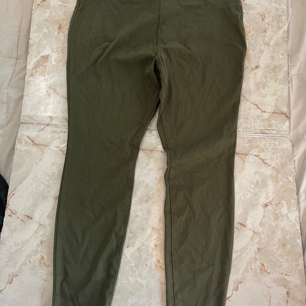 Women’s Olive Green Pants